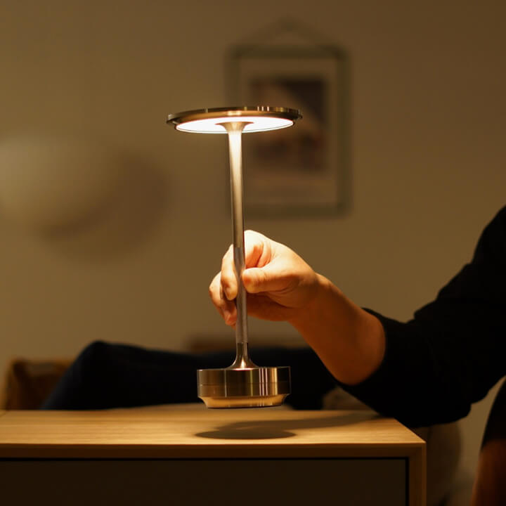 Ambient™ Metallic Cordless Table Lamp - Mantar Lamps